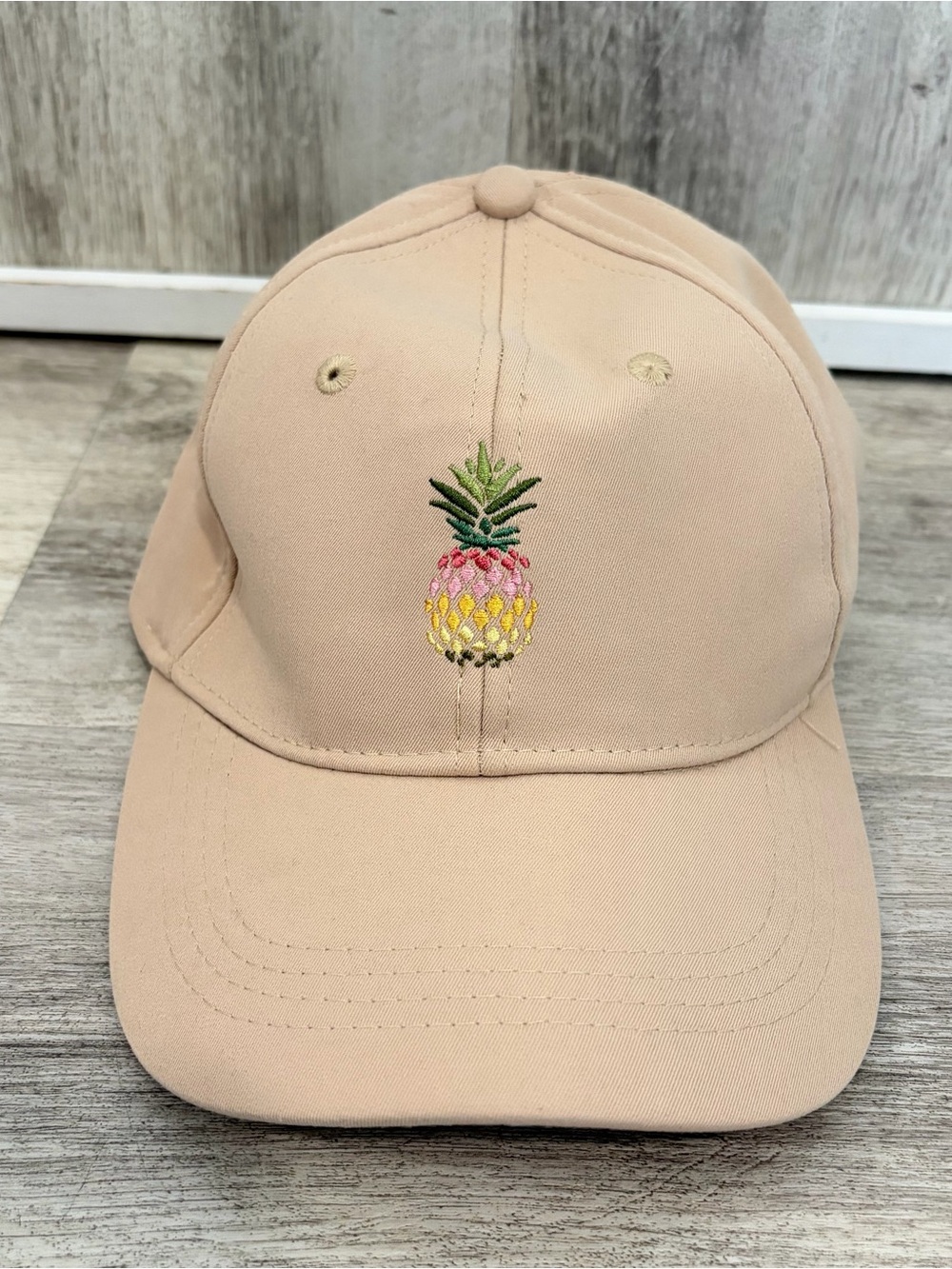 Tommy Bahama Baseball Hat Beige Adjustable Men’s Women Pineapple Tropical Casual
